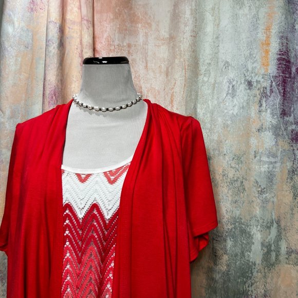 πLavish 2 in 1 Plus Size Rayon Top - Picture 3 of 13